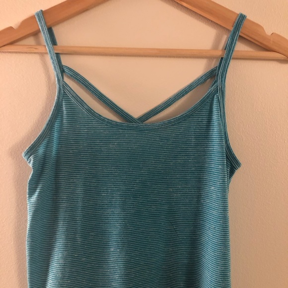 NWOT old navy tank - Picture 2 of 4